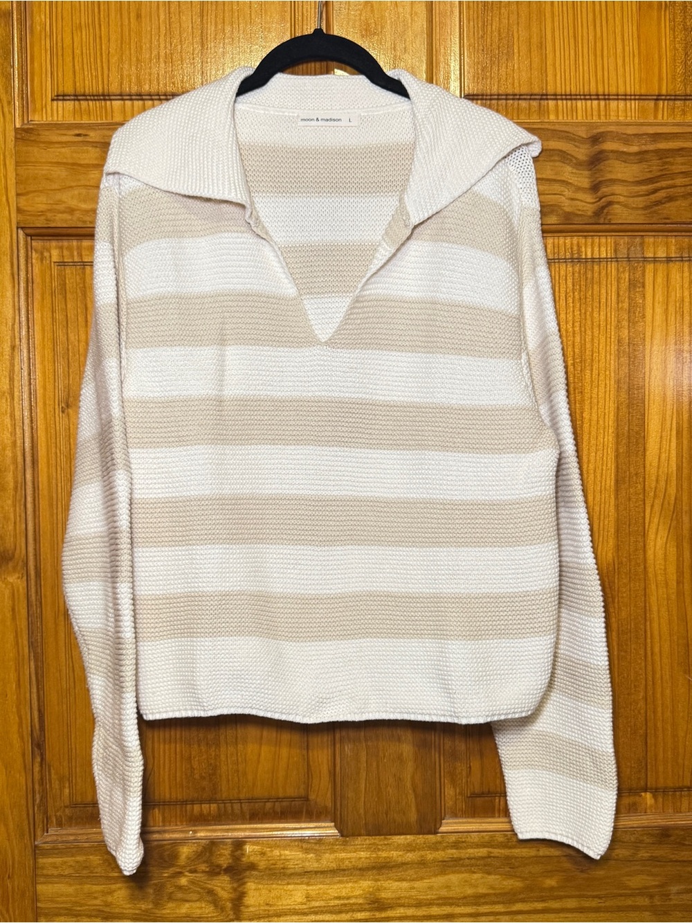 Moon & Madison Striped Knit Turtleneck Sweater in Cream and Beige Size L